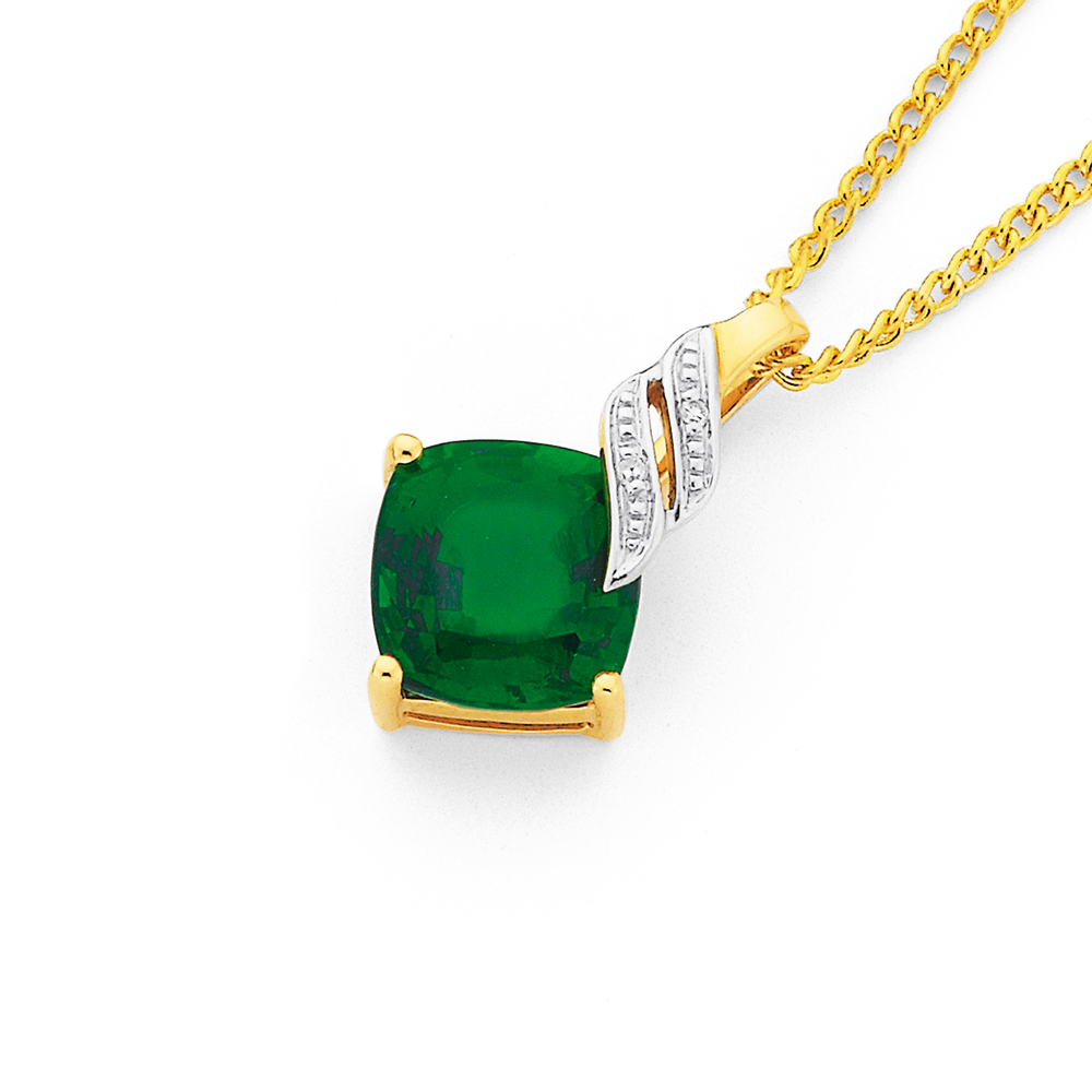 Green deals emerald pendant