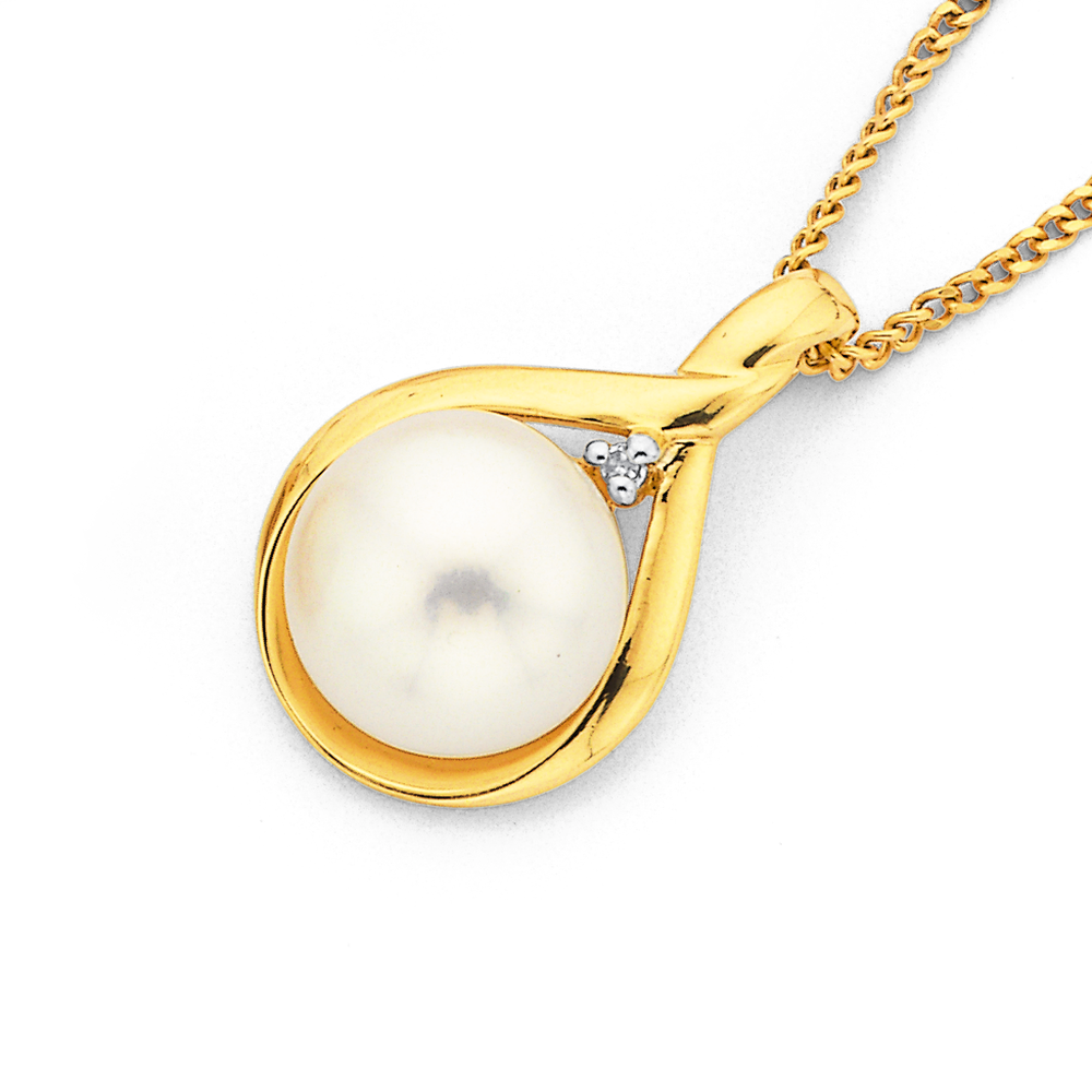 Pearl hot sale necklace prouds