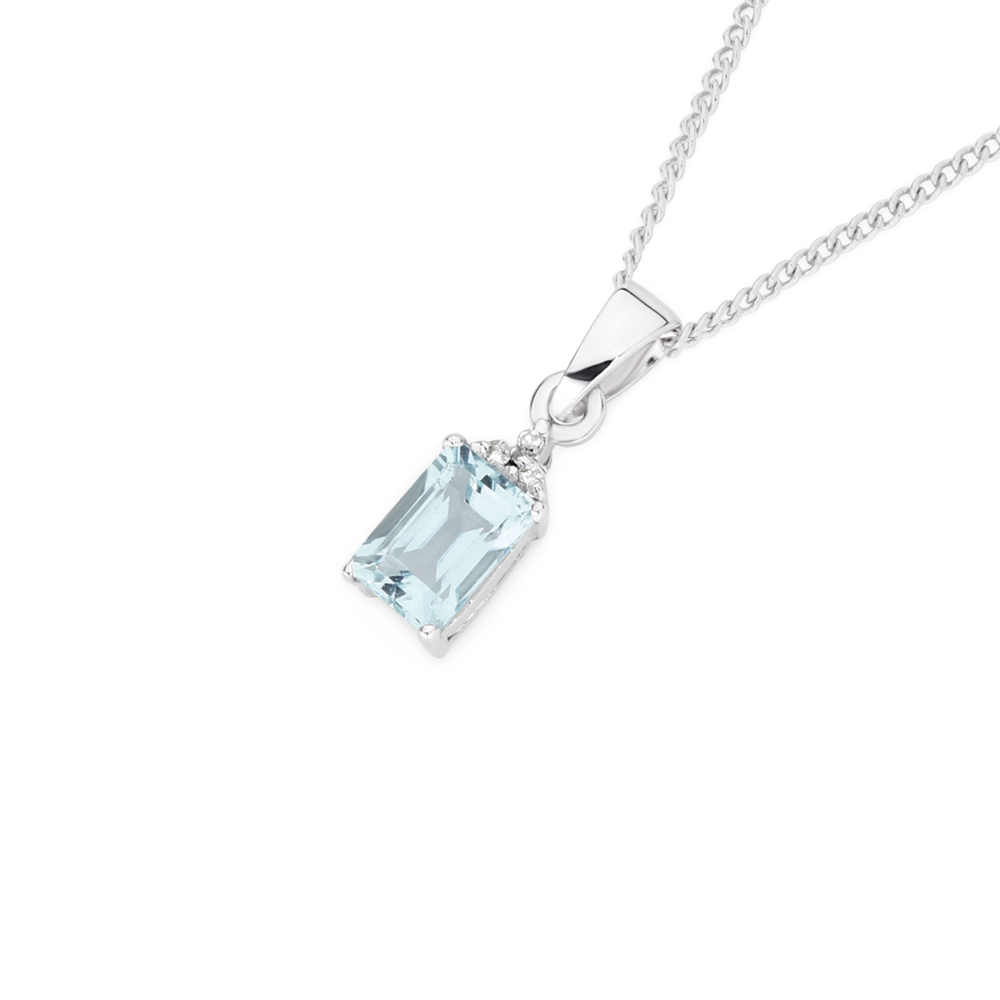 Aquamarine pendant necklace white on sale gold