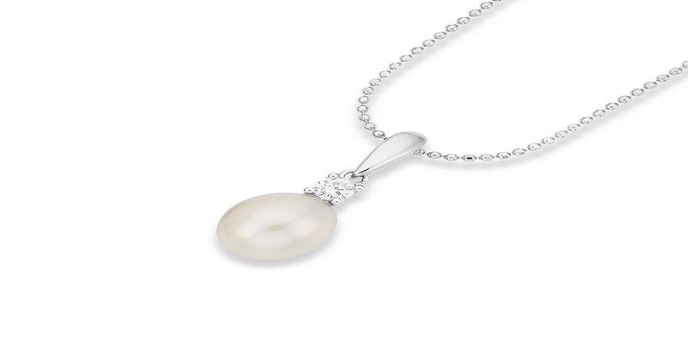 Silver Cult F/w Pearl & Cz Hook Pendant in White | Prouds