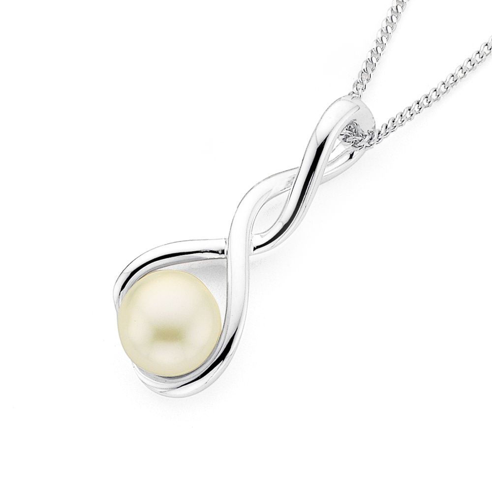 Prouds jewellers deals pearl necklace